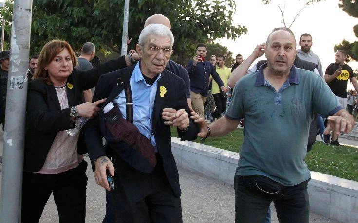 Πάνω από 1 στους 4 συμφωνεί με την επίθεση σε Μπουτάρη! Σοκ σε ΝΔ και ΣΥΡΙΖΑ: Το 47% εξ αυτών είναι ψηφοφόροι τους